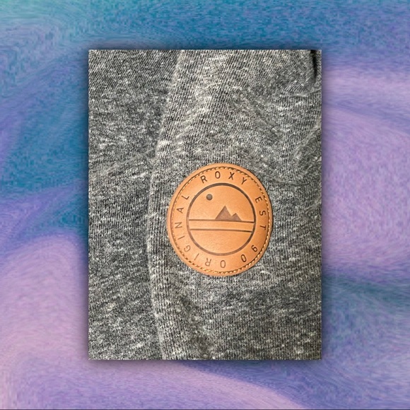 ♥︎ Roxy Turtle Neck Sweater ♥︎ - Picture 3 of 5